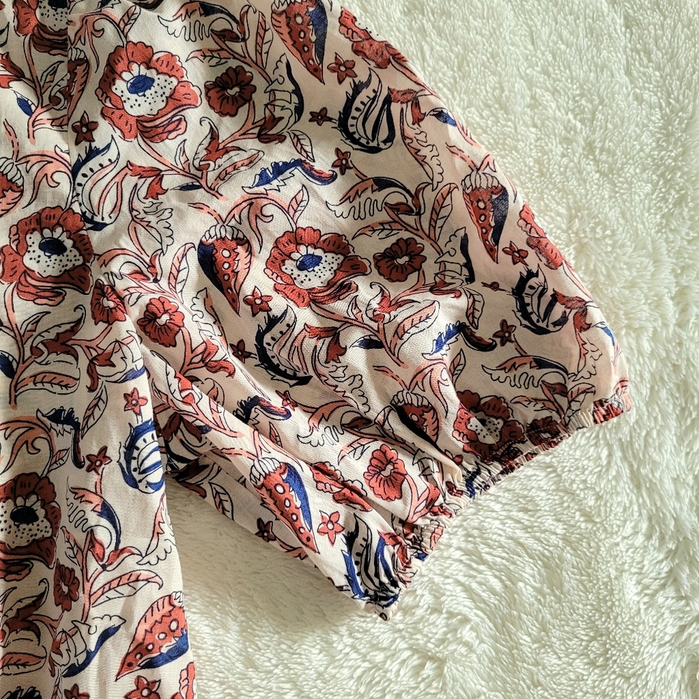 Banana🍌Republic Floral💐 Peplum Top - NWT - Picture 6 of 10